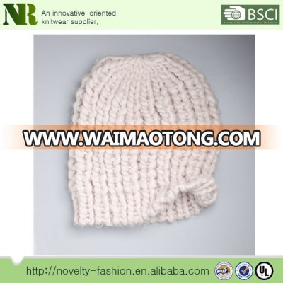 2017 new design high quality simply chunky cable-knit beanie